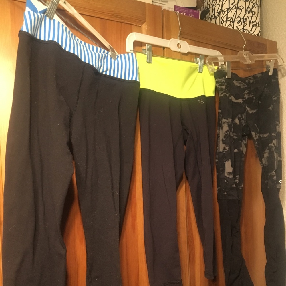 Workout pants bundle.   Alo brand and Lululemon.